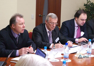 Слева - Евгений Алексеевич Карпов (вице-губернатор Владимирской области),в центре - Анатолий Кузьмич Мерзляков (директор ВВД)