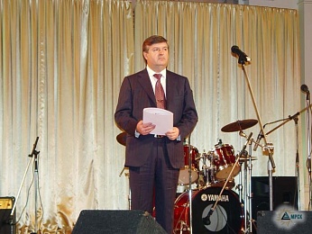 <b>Е.Ф. Макаров</b> - генеральный директор  ОАО ”МРСК Центра и Северного Кавказа” 