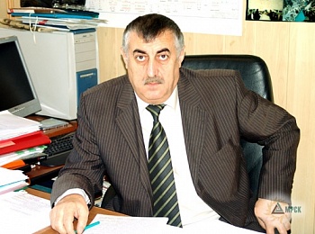 <b>М.М. Курбанов</b> - генеральный директор ОАО «Дагэнерго»