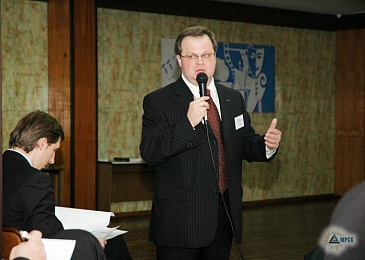 <b>В.В. Князев</b> - генеральный директор ОАО «РОСЭП»